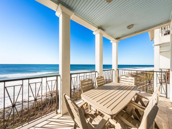 Miramar Beach Luxurious Gulf-Front Townhome with Private Pool and Breathtaking Views