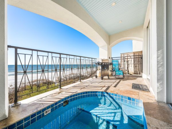 Miramar Beach Luxurious Gulf-Front Townhome with Private Pool and Breathtaking Views