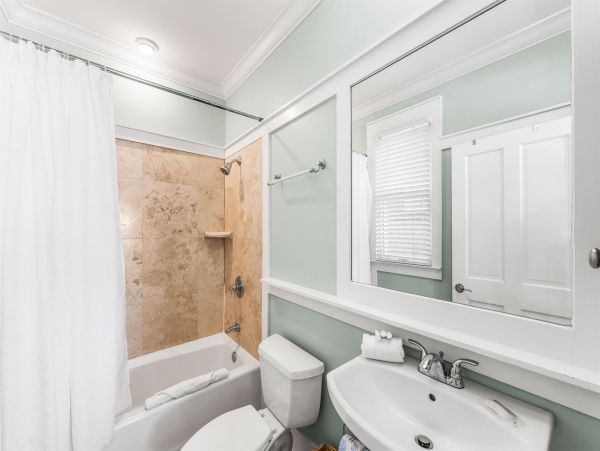 Miramar Beach Luxurious Gulf-Front Townhome with Private Pool and Breathtaking Views