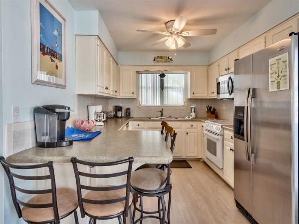 Crystal Beach Vacation Pool Home 3 Bedrooms Sleeps 8