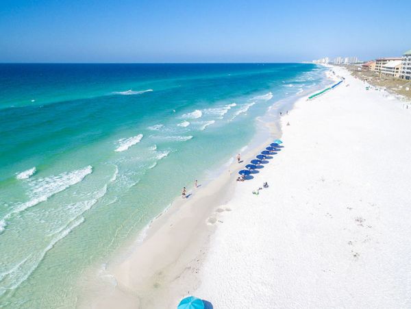 Crystal Beach Vacation Pool Home 3 Bedrooms Sleeps 8