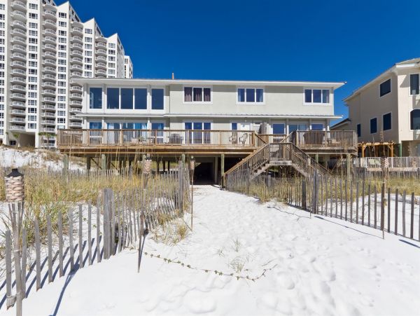 Gulf Pines Beachfront Villa