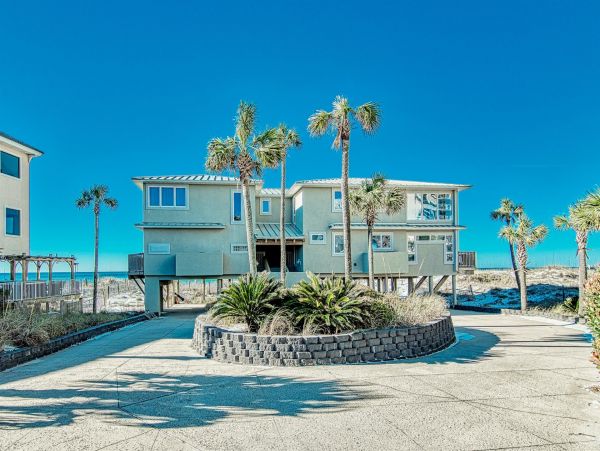 Gulf Pines Beachfront Villa