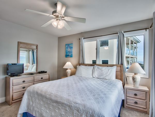 Gulf Pines Beachfront Villa