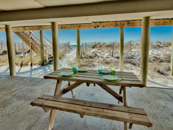 Gulf Pines Beachfront Villa