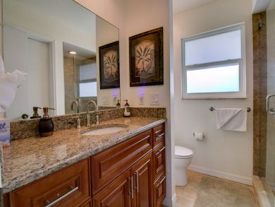 Sleep 7 at this Sanibel Four Bedroom Vacation Home