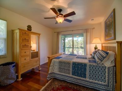 Sleep 7 at this Sanibel Four Bedroom Vacation Home