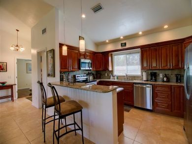 Sleep 7 at this Sanibel Four Bedroom Vacation Home