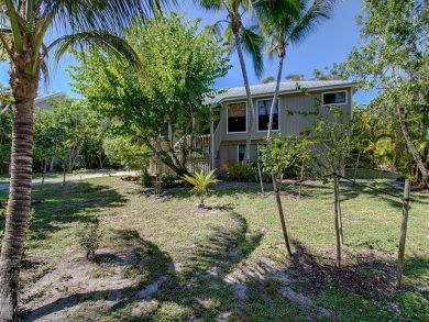 Sanibel Four Bedroom Family Home  Sleeps 6 Guests
