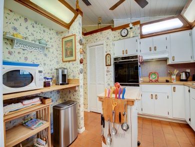 Sanibel Four Bedroom Family Home  Sleeps 6 Guests