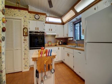 Sanibel Four Bedroom Family Home  Sleeps 6 Guests