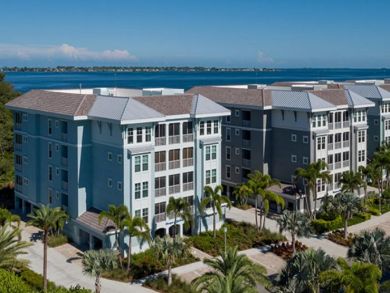 Bradenton Beach Vacation Condo Sleeps Seven Guests