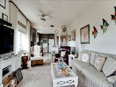Brandenton Beach Vacation Condo Sleeps Four Guests