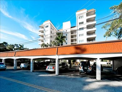 Brandenton Beach Vacation Condo Sleeps Four Guests