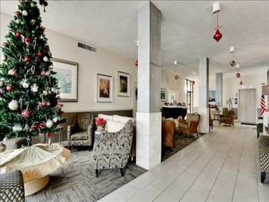 Brandenton Beach Vacation Condo Sleeps Four Guests