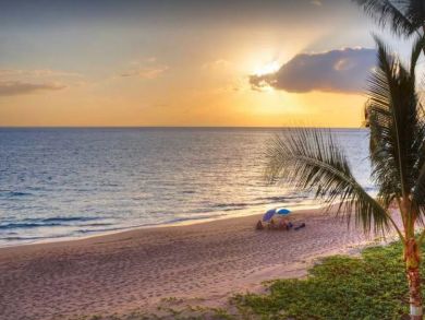 Two Bedroom Vacation Condo on Kihei Sleeps 6 Guests