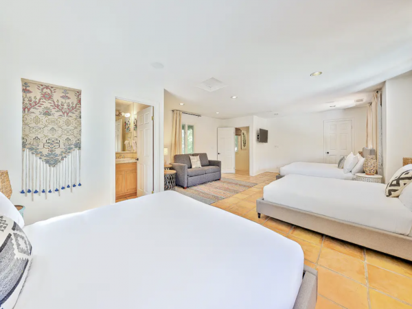 Amazing 7 Bedroom Luxury Vacation Home in La Jolla