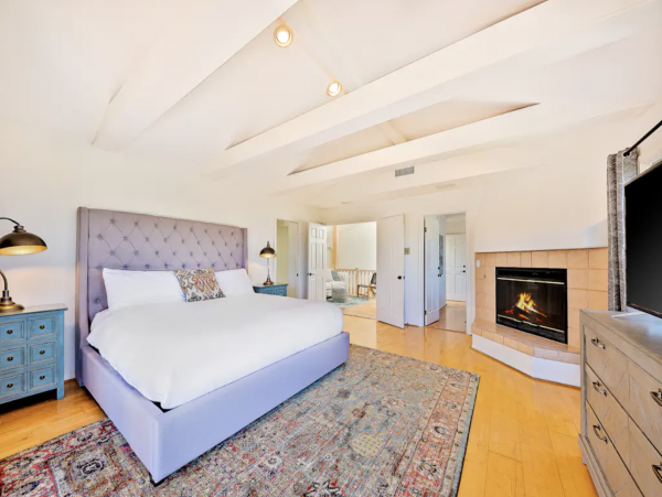 Amazing 7 Bedroom Luxury Vacation Home in La Jolla