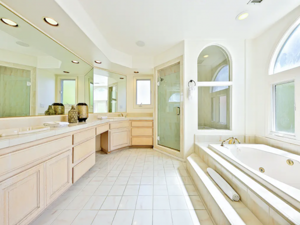 Amazing 7 Bedroom Luxury Vacation Home in La Jolla