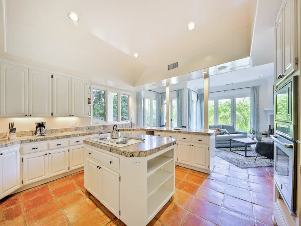 Amazing 7 Bedroom Luxury Vacation Home in La Jolla