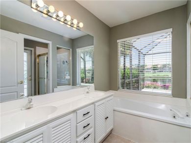 Bonita Springs Home 928785