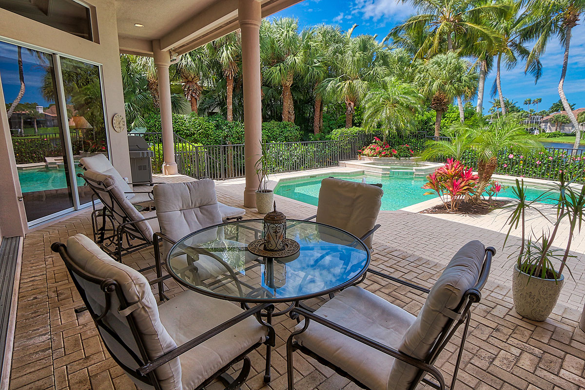 Bonita Springs Home 928802