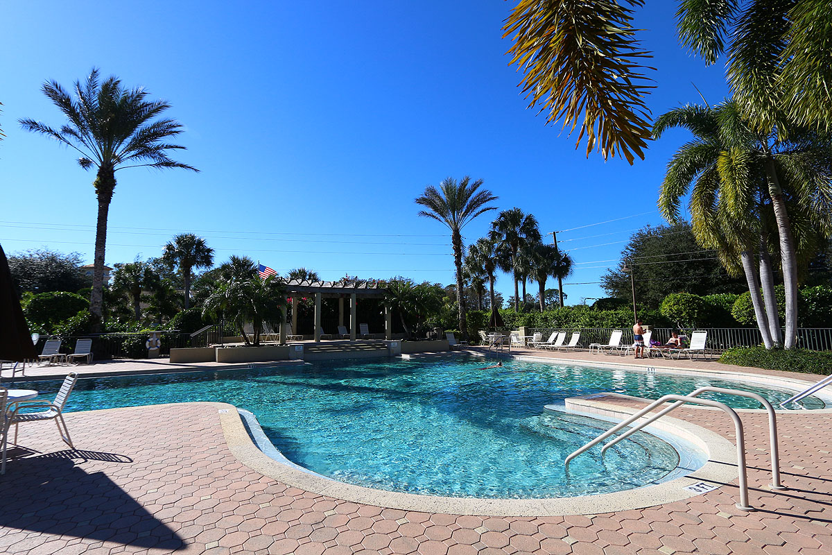 Bonita Springs Condo 928819