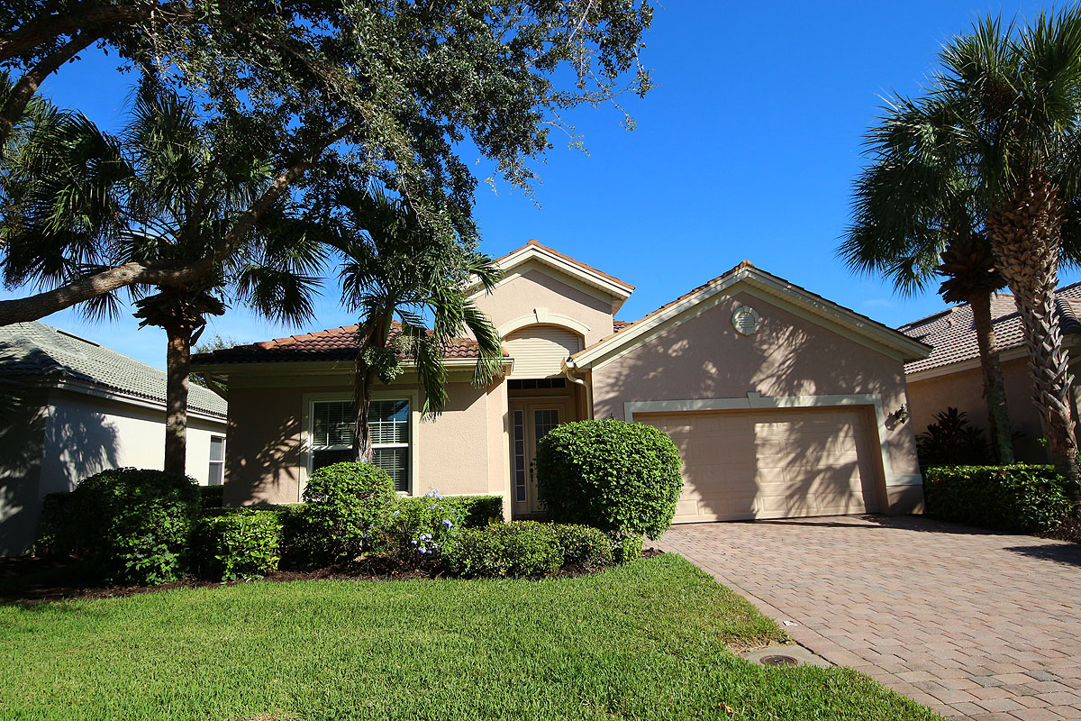 Bonita Springs Home 928829 Bonita Springs Home 928829