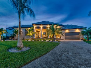 Cape Coral Home 928833 Cape Coral Home 928833
