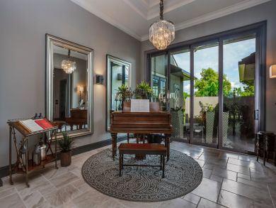 Cape Coral Home 928833 Cape Coral Home 928833