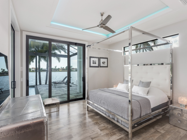 Luxury Style & Comfort Cape Coral Luxury Villa