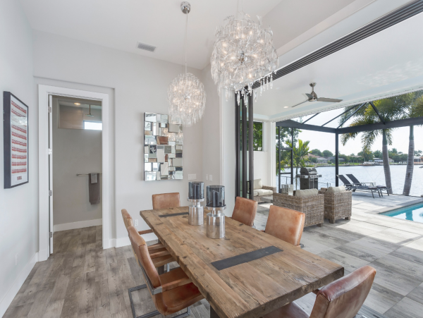 Luxury Style & Comfort Cape Coral Luxury Villa