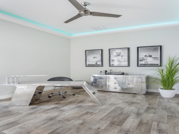 Luxury Style & Comfort Cape Coral Luxury Villa