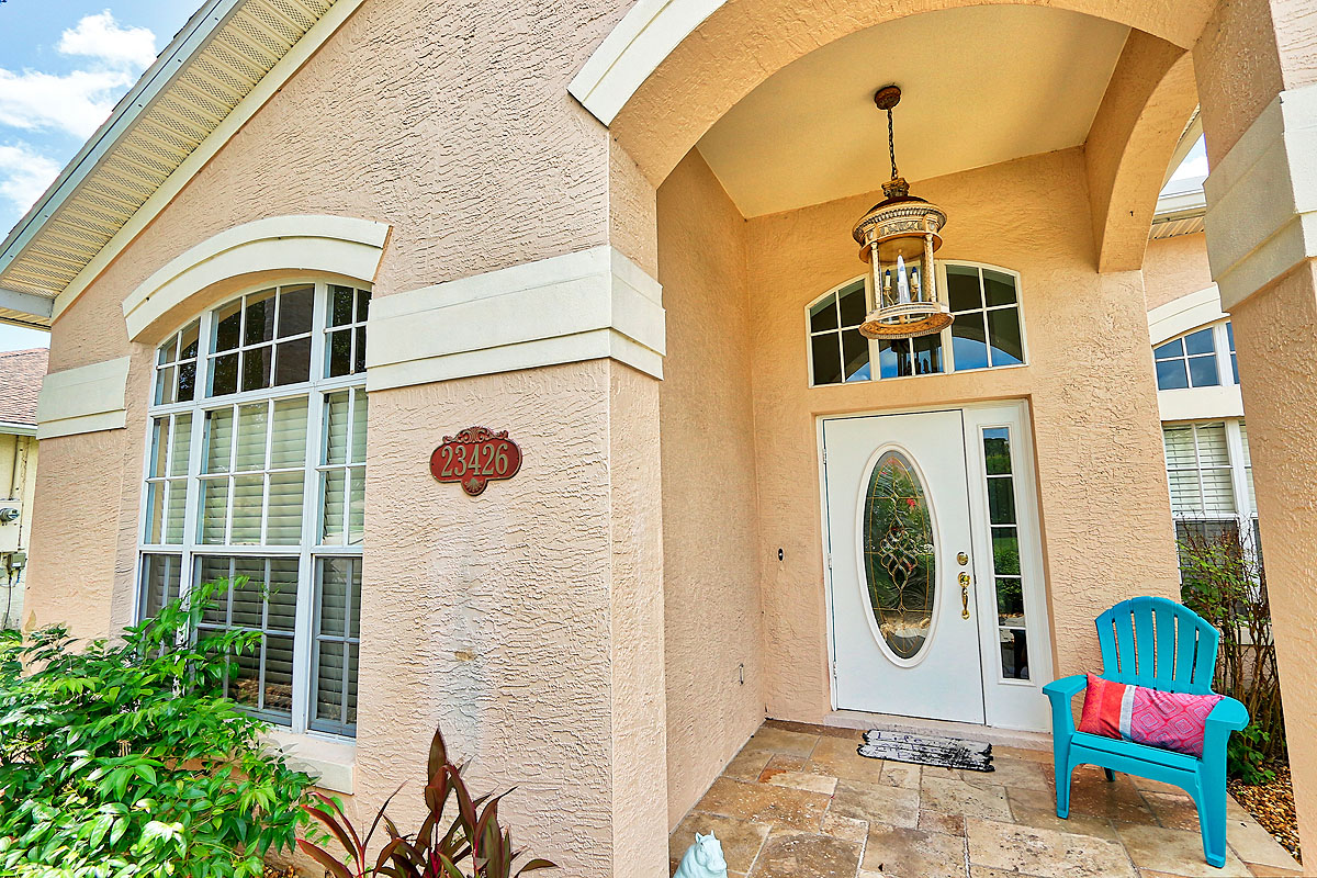 Bonita Springs Home 928839