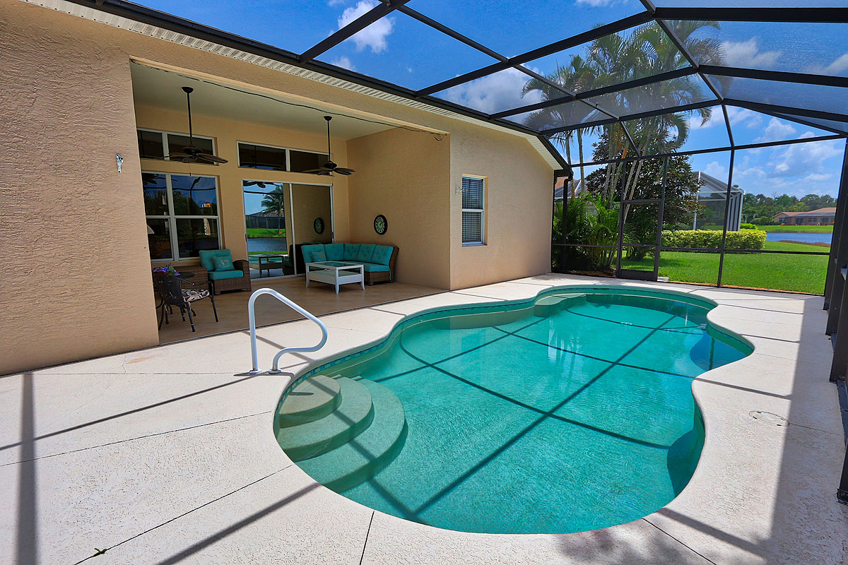 Bonita Springs Home 928839