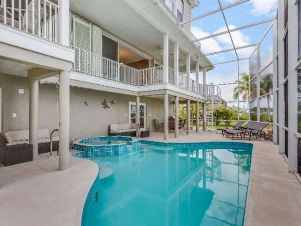 Fort Myers Canal Front  Vacation Home!