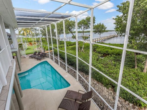 Fort Myers Canal Front  Vacation Home!