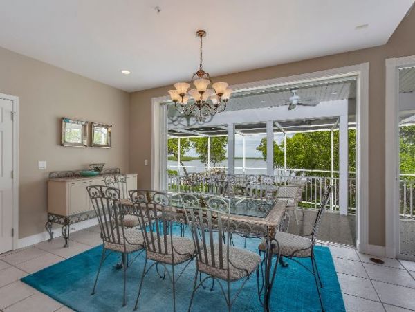 Fort Myers Canal Front  Vacation Home!