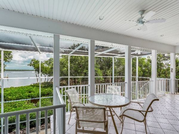 Fort Myers Canal Front  Vacation Home!
