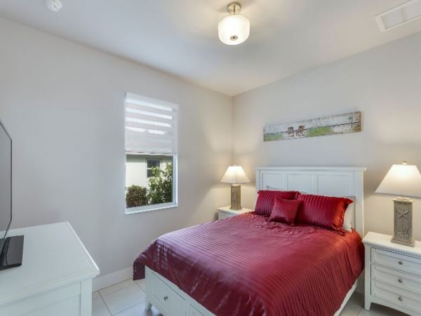 Cape Coral Vacation Home Four Bedrooms Private Caged Pool