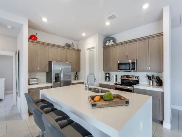 Cape Coral Vacation Home Four Bedrooms Private Caged Pool
