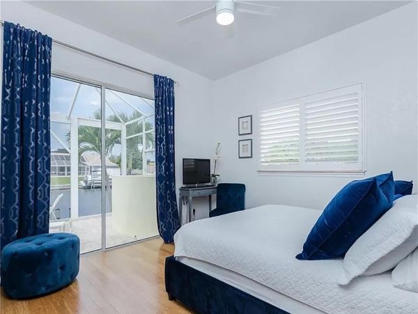 Canalfront Luxury Vacation Home in Cape Coral with Pool & Dock