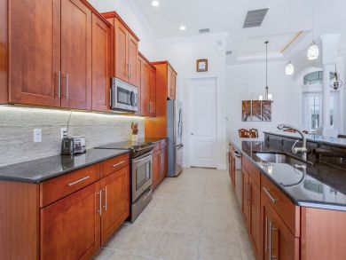 Cape Coral Home 928850 Cape Coral Home 928850