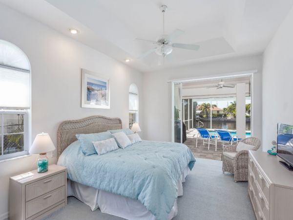 Waterfront 4 Bedroom Home with Pool in Cape Coral