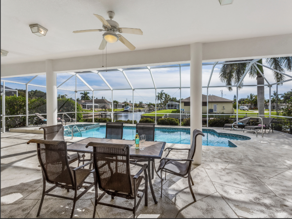 Luxury Waterside Modern Stylish Pool Vacation Home.