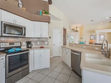Cape Coral Home 928865 Cape Coral Home 928865