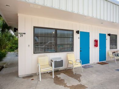 Venice Condo 928868