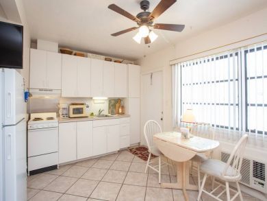Venice Condo 928868