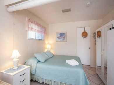 Venice Condo 928868