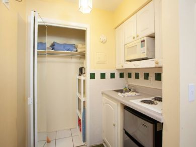 Venice Condo 928871